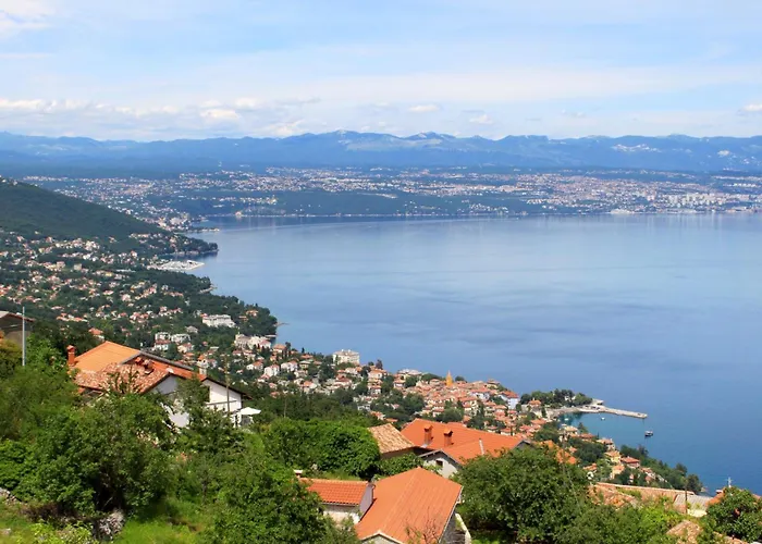 Apartamento With Parking Space Lovran, Opatija - 7838 Lovran